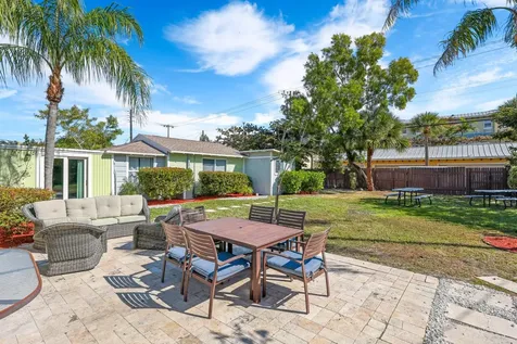812 S N Street Lake Worth Beach FL 33460