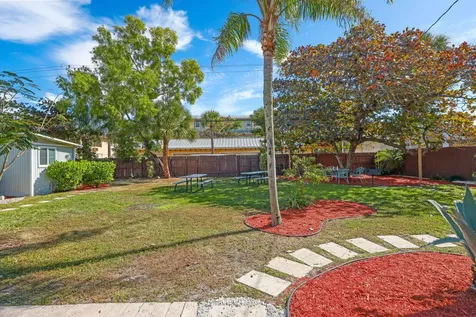 812 S N Street Lake Worth Beach FL 33460