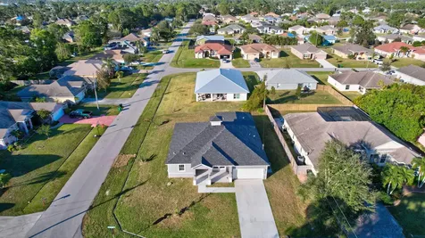 1791 Sw Effland Avenue Port Saint Lucie FL 34953