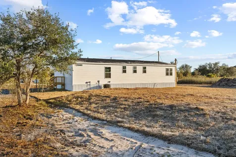 21712 Nw 274th Street Okeechobee FL 34972