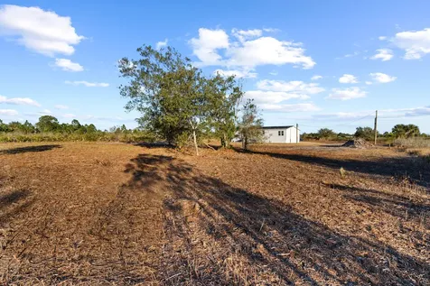 21712 Nw 274th Street Okeechobee FL 34972