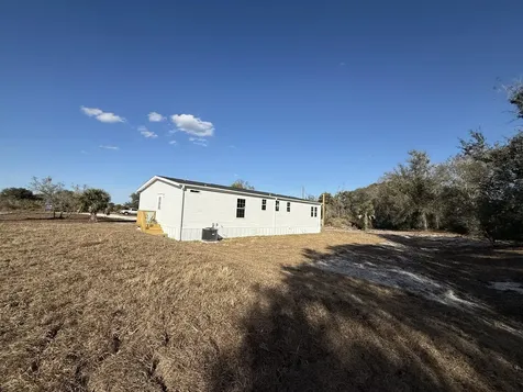 21712 Nw 274th Street Okeechobee FL 34972