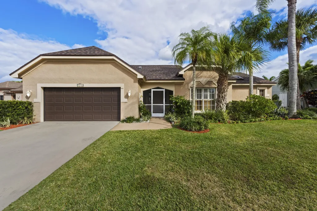 22198 Clocktower Way Boca Raton FL 33428