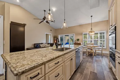 22198 Clocktower Way Boca Raton FL 33428