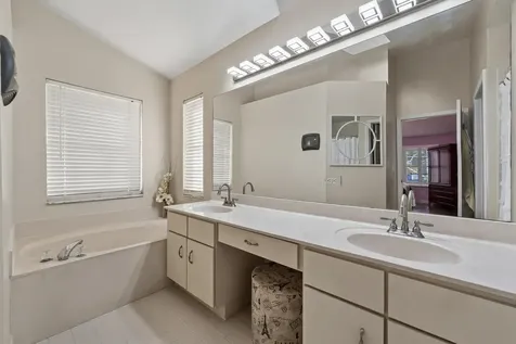 22198 Clocktower Way Boca Raton FL 33428