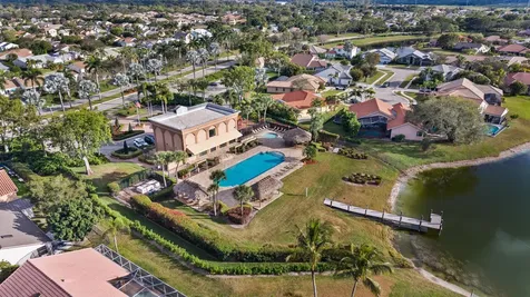 22198 Clocktower Way Boca Raton FL 33428