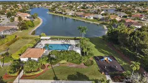 22198 Clocktower Way Boca Raton FL 33428