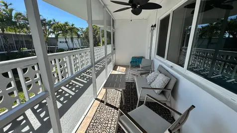 2151 Ne 42nd Court Lighthouse Point FL 33064