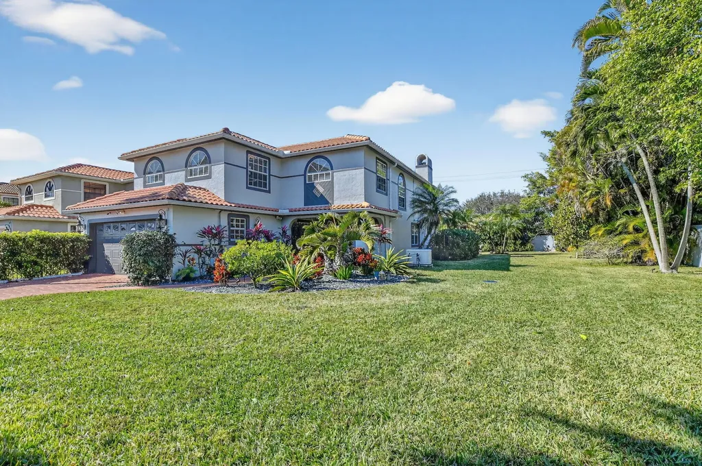 9048 Villa Portofino Circle Boca Raton FL 33496