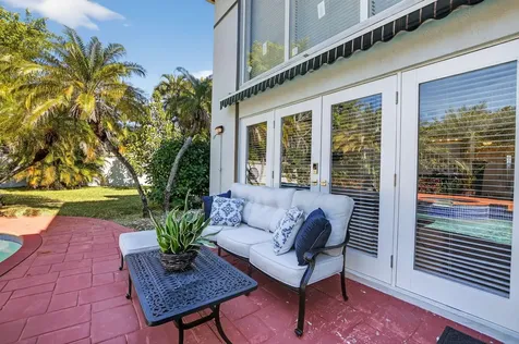 9048 Villa Portofino Circle Boca Raton FL 33496