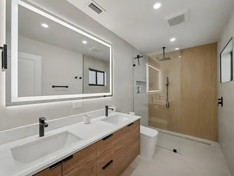 4408 Nicole Circle Tequesta FL 33469