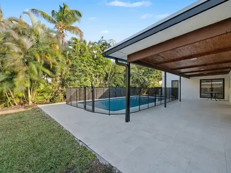4408 Nicole Circle Tequesta FL 33469
