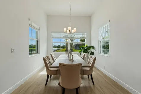 10036 Seagrass Way Palm Beach Gardens FL 33412