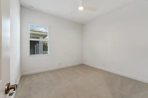 10036 Seagrass Way Palm Beach Gardens FL 33412