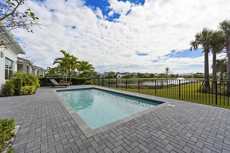 10036 Seagrass Way Palm Beach Gardens FL 33412