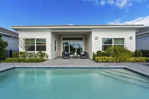 10036 Seagrass Way Palm Beach Gardens FL 33412