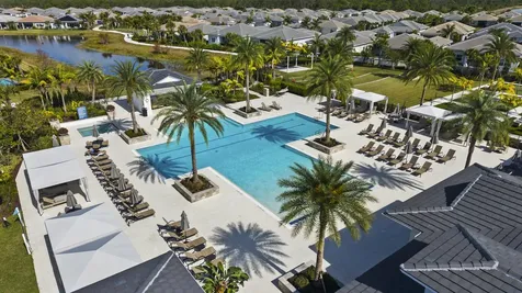 10036 Seagrass Way Palm Beach Gardens FL 33412