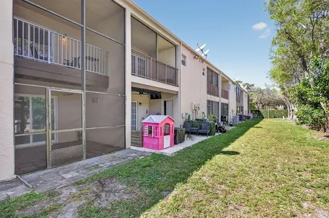 3324 Quail Close Pompano Beach FL 33064