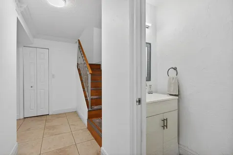 3324 Quail Close Pompano Beach FL 33064