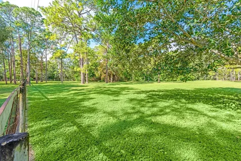 Lot 19 Duckweed Road Wellington FL 33449
