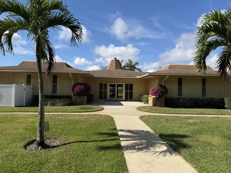 600 Village Green Court Palm Springs FL 33461