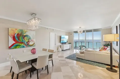 2650 Lake Shore Drive Riviera Beach FL 33404