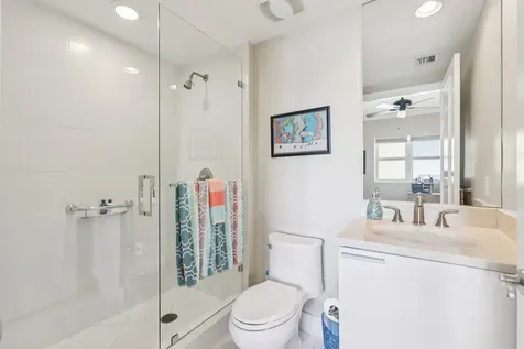 2650 Lake Shore Drive Riviera Beach FL 33404
