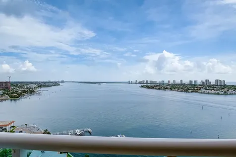 2650 Lake Shore Drive Riviera Beach FL 33404