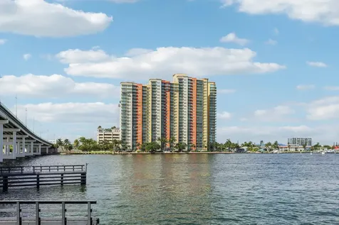 2650 Lake Shore Drive Riviera Beach FL 33404