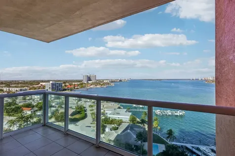 2650 Lake Shore Drive Riviera Beach FL 33404