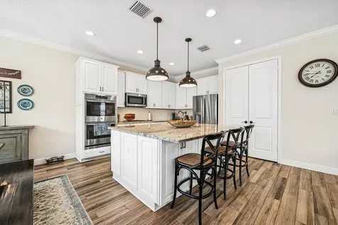 909 Deer Haven Drive Loxahatchee FL 33470