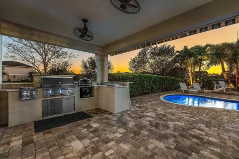 909 Deer Haven Drive Loxahatchee FL 33470