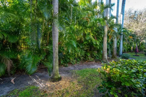 3635 Sonoma Drive Riviera Beach FL 33404