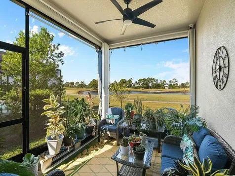 602 Gossamer Wing Way Sebastian FL 32958