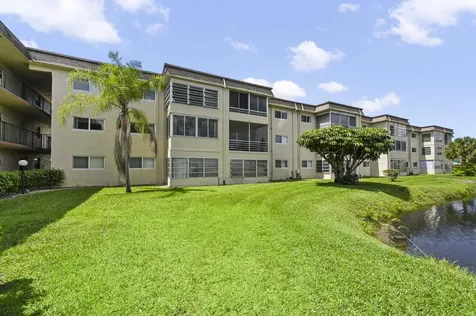 715 Lori Drive Palm Springs FL 33461
