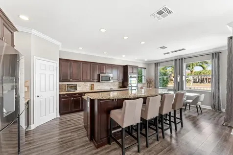 9724 Phipps Lane Wellington FL 33414