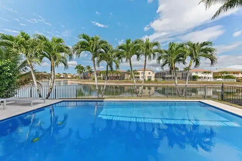 9724 Phipps Lane Wellington FL 33414
