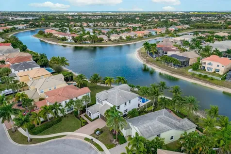 9724 Phipps Lane Wellington FL 33414
