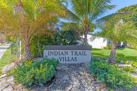 40 Seminole Court Royal Palm Beach FL 33411