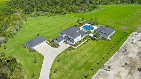 19505 Se Turnbridge Drive Jupiter FL 33458