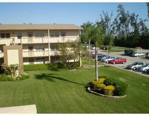 622 Fanshaw O Boca Raton FL 33434