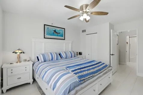 110 Yacht Club Way Hypoluxo FL 33462