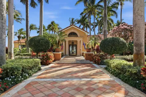 110 Yacht Club Way Hypoluxo FL 33462