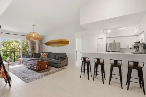 110 Yacht Club Way Hypoluxo FL 33462