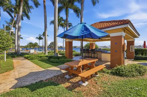 110 Yacht Club Way Hypoluxo FL 33462