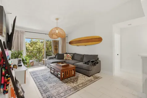 110 Yacht Club Way Hypoluxo FL 33462