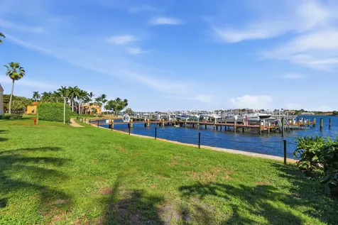 110 Yacht Club Way Hypoluxo FL 33462