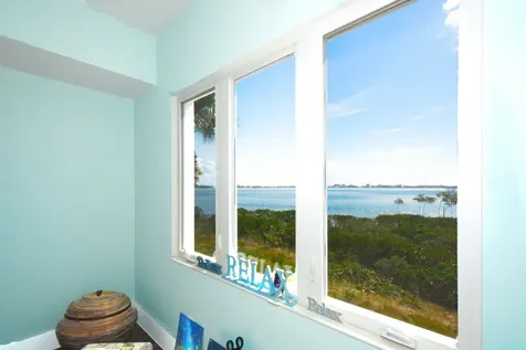 22 Harbour Isle Drive Fort Pierce FL 34949