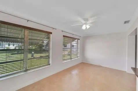 7255 Nw 8th Court Margate FL 33063