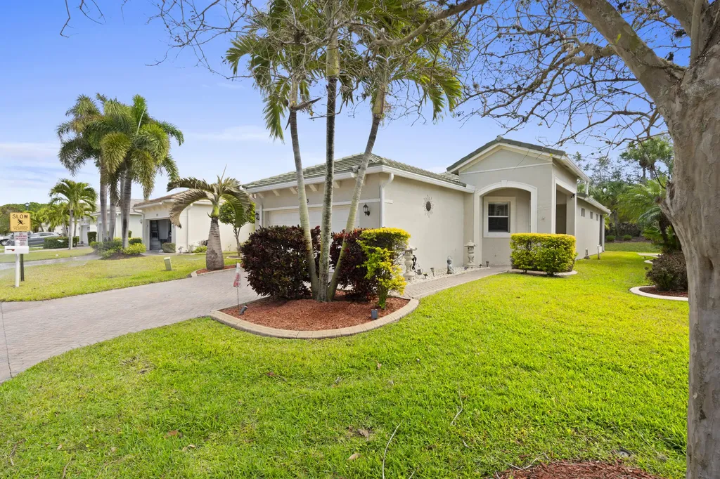 333 Sw Coconut Key Way Port Saint Lucie FL 34986